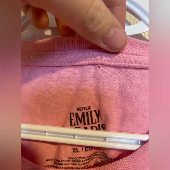 Emily in Paris Pink T-Shirt Size XL - Picture 5 of 7